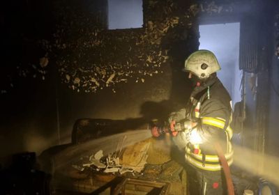 مصرع 5 أشخاص وإصابة 10 آخرين في حريق منزل بمدينة حمص