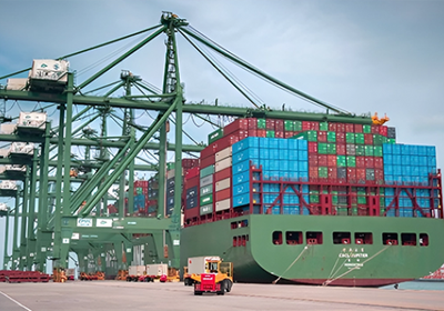 الفائض التجاري غير النفطي للسعودية مع دول الخليج يقفز 102%