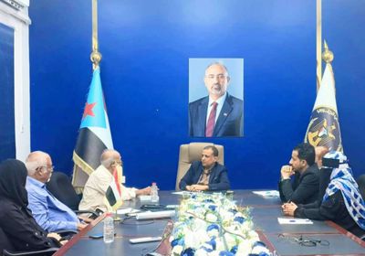 خارجية الانتقالي تندد باستخدام الرصاص الحي لقمع التظاهرات السلمية