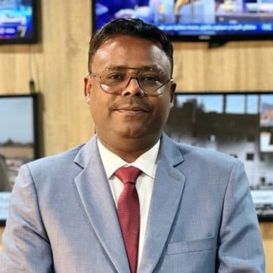 قوات الطوارئ اليمنية تقتحم منزل أمجد صبيح بحضرموت وتروع أسرته