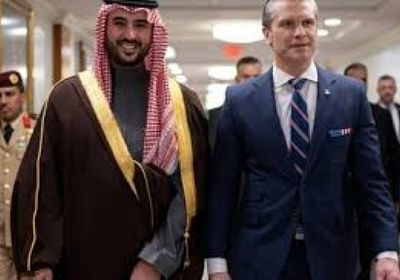 السعودية تبحث تعزيز التعاون العسكري والأمني