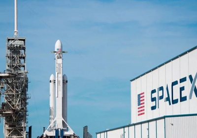 ماسك: سبيس إكس تعطي أولوية لبناء مدينة ذاتية النمو على القمر