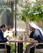 رئيس الإمارات ونظيره المصري يبحثان التطورات في المنطقة