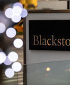 "بلاكستون": مخاطر الذكاء الاصطناعي تتصدر أولوياتنا الاستثمارية