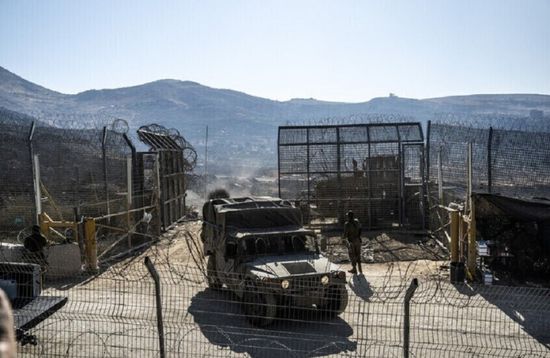 الجيش الإسرائيلي يعتقل 3 شبان سوريين في ريف القنيطرة