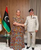 حفتر يبحث مع بعثة الأمم المتحدة الاستعداد للانتخابات في ليبيا