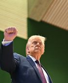 ترامب يهدد كندا بشأن جسر يجري بناؤه