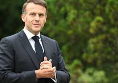 ماكرون: حان الوقت لأوروبا لإيجاد وسيلة اقتراض مشتركة وتحدي الدولار