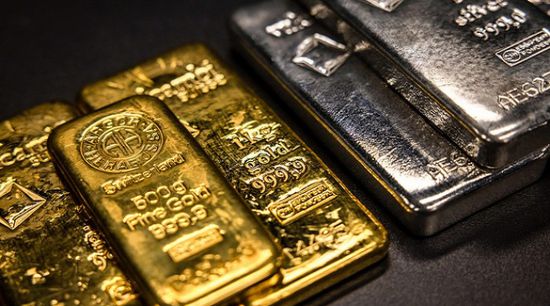الذهب والفضة يتراجعان وسط ترقب للوظائف الأمريكية