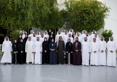 محمد بن زايد يستقبل المشاركين ببرنامج القادة الإماراتيين في الصين