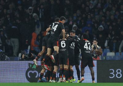 كومو يقصي نابولي من كأس إيطاليا