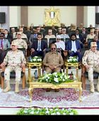 رئيس الصومال يشهد اصطفاف القوات المصرية المشاركة ببعثة الاتحاد الأفريقي