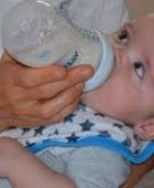 السلطات الفرنسية تحقق في وفاة رضيع ثالث تناول حليبًا