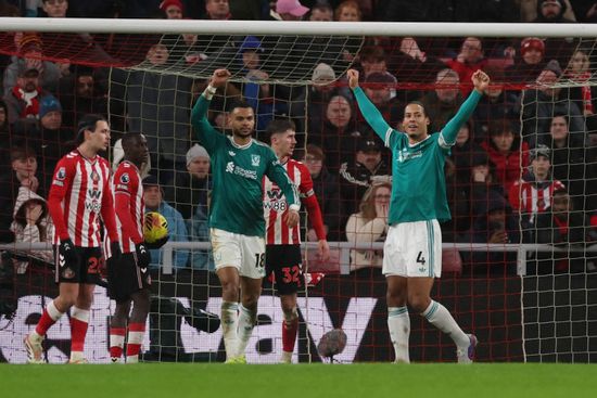 بفوز مثير.. ليفربول يتخطى عقبة سندرلاند