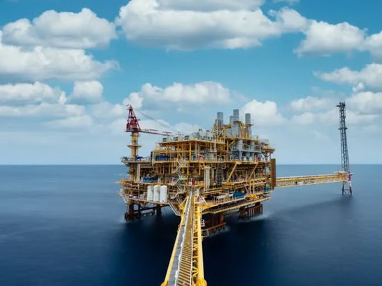 مخزونات الغاز الأمريكي تسجل انخفاضا مع موجة الصقيع