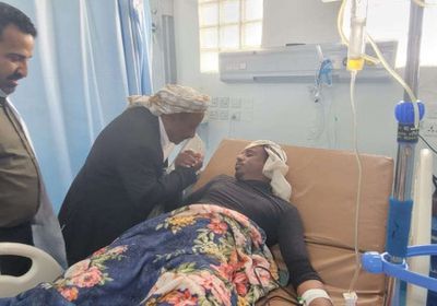 رئيس انتقالي شبوة يطمئن على جرحى فعالية إحياء يوم الشهيد