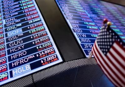 تراجع تدفقات صناديق الأسهم الأمريكية بنسبة 48%