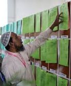 حزب بنجلادش الوطني يفوز بأغلبية ساحقة في الانتخابات