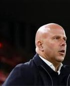 سلوت: ليفربول يراقب أحمال اللاعبين وسط جدول مباريات مزدحم