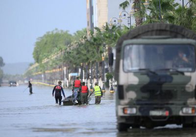 أمطار استثنائية طال انتظارها تكبّد المزارعين خسائر في المغرب
