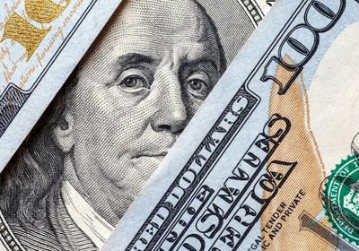 صعود طفيف لمؤشر الدولار مع ترقب بيانات التضخم