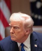 ترامب: تغيير النظام في إيران أفضل شيء سيحدث