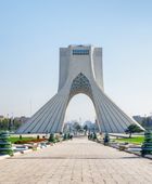 كندا تفرض عقوبات إضافية على إيران