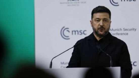 الرئيس الأوكراني يطالب بالضغط على روسيا لتقديم تنازلات