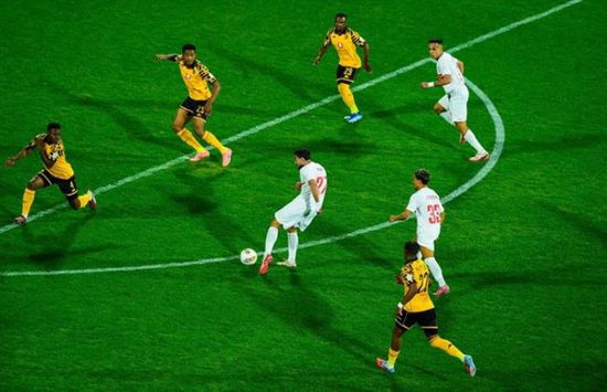 بيزيرا يفتتح التسجيل للزمالك في شباك كايزر تشيفز