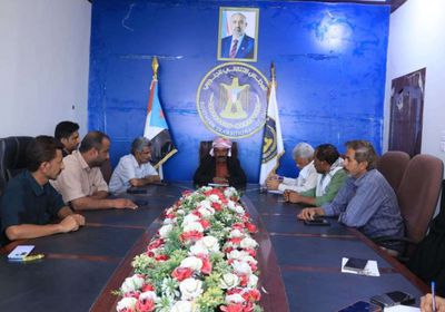 انتقالي شبوة يدعو للتحقيق باستهداف المتظاهرين بيوم الشهيد