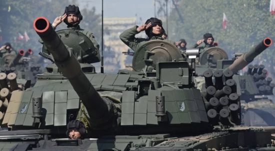 الرئيس البولندي يدعو لامتلاك بلاده للأسلحة النووية