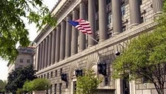 وتيرة تصريف المخزونات الأمريكية تتسارع في نوفمبر