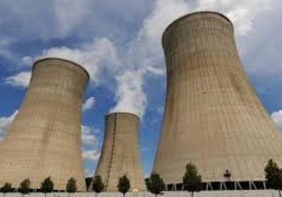 أمريكا تجري أول عملية نقل جوي لمفاعل نووي مصغر