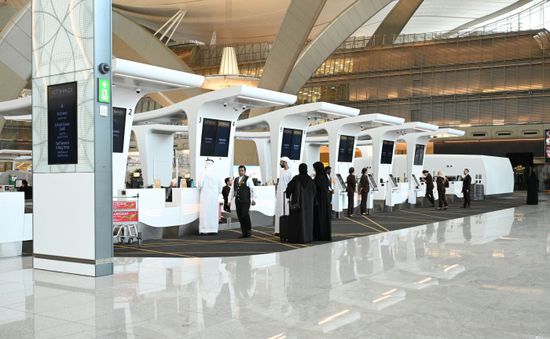 الإمارات والبحرين تطلقان مشروع "النقطة الواحدة للمسافرين جوًا"
