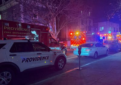 3 قتلى في إطلاق نار بساحة تزلج بولاية رود آيلاند