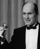 وفاة الممثل العالمي روبرت دوفال عن 95 عامًا