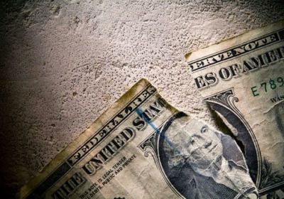 ارتفاع مستويات التحوط ضد الدولار بين عملاء "بي إن واي ميلون"