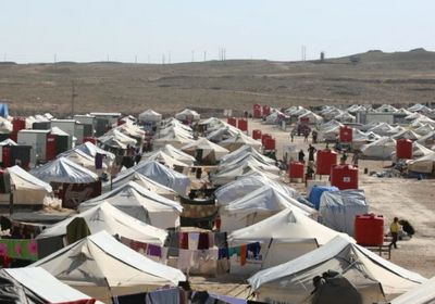 تمهيداً لإخلائه.. السلطات السورية تبدأ إجلاء سكان مخيم الهول