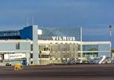 غلق مطار عاصمة ليتوانيا بعد رصد مناطيد قادمة من روسيا البيضاء