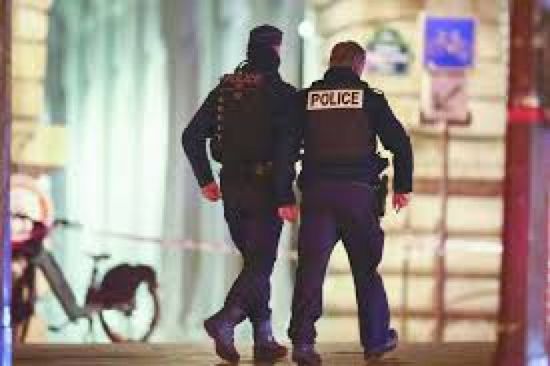 توقيف خمسة أشخاص في فرنسا على خلفية مقتل ناشط من اليمين المتشدد