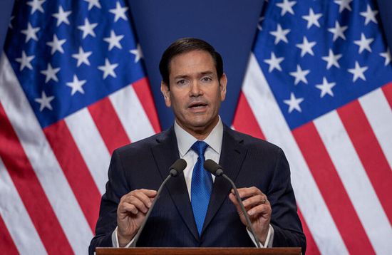 وزير الخارجية الأمريكي يجري محادثات سرية مع حفيد الرئيس الكوبي الراحل