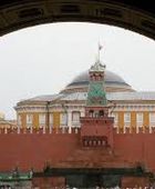 الكرملين يحث إيران والأطراف الأخرى على التحلي بضبط النفس والحكمة