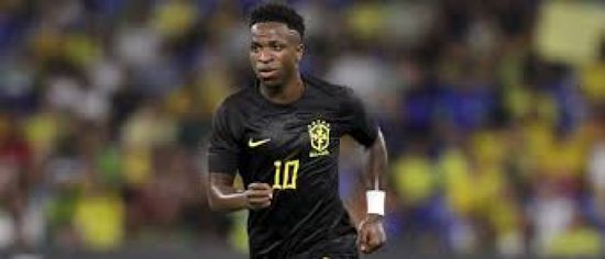 سلوت بعد ادعاء فينيسيوس بتعرضه لإساءة عنصرية: كرة القدم مطالبة بالمزيد