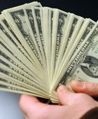 تفاقم أزمة تعثر سداد القروض الاستهلاكية في أمريكا