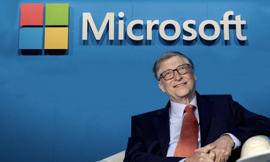 انسحاب "جيتس" و"هوانج" يربك قمة الذكاء الاصطناعي في الهند