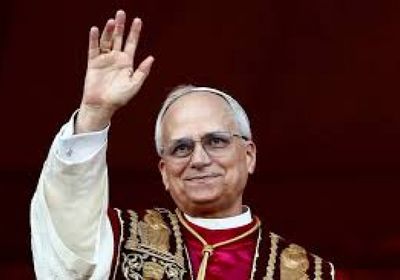 بابا الفاتيكان يقضي عطلة عيد الاستقلال الأمريكي في جزيرة لامبيدوزا الإيطالية