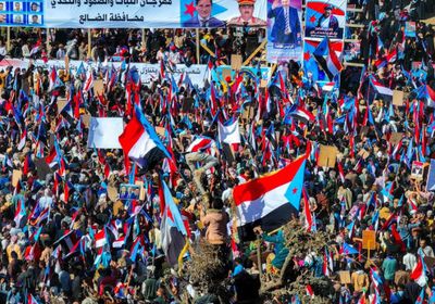 التفويض الشعبي للمجلس الانتقالي.. عهدٌ لا ينقطع وثوابت لا تقبل المساومة