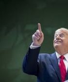 إطلاق اسم دونالد ترامب قريبا على مطار في فلوريدا