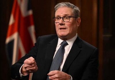 ستارمر يتعهد بإخضاع روبوتات الدردشة للمساءلة القانونية