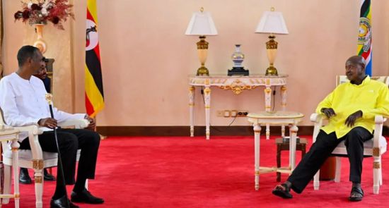 الرئيس الأوغندي يستقبل قائد قوات الدعم السريع في عنتيبي